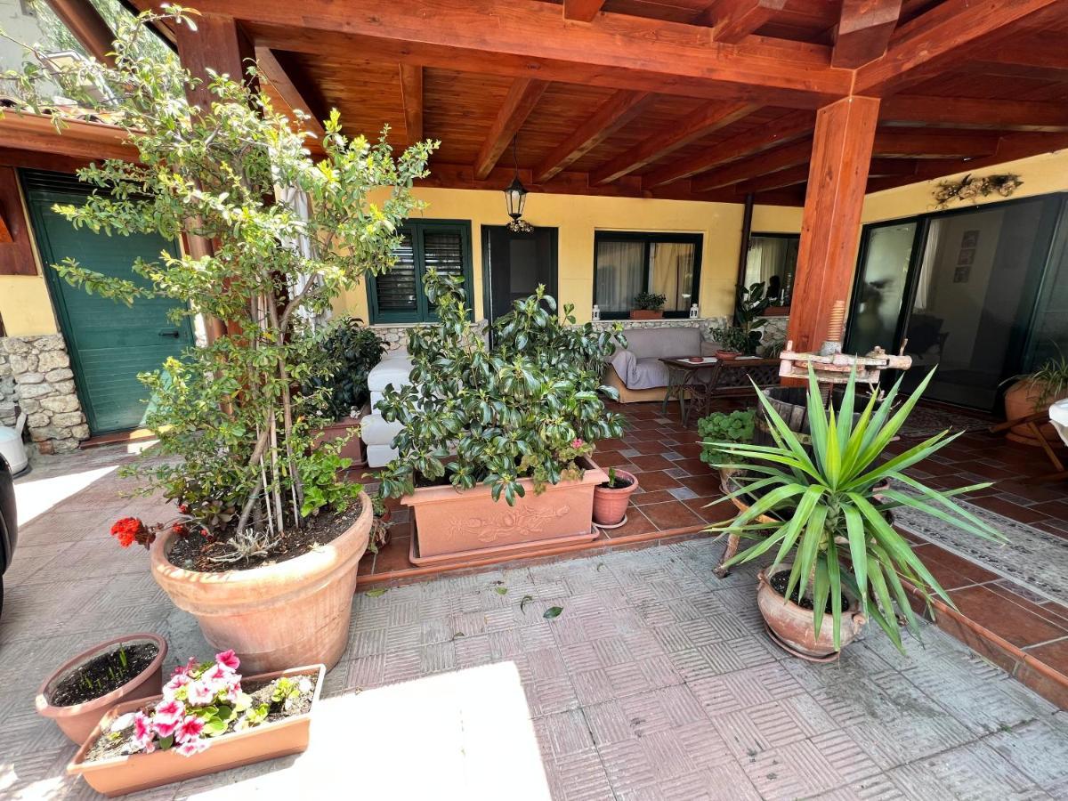 Апартаменти ***** La Casa Di Gio Кальтаніссетта Екстер'єр фото