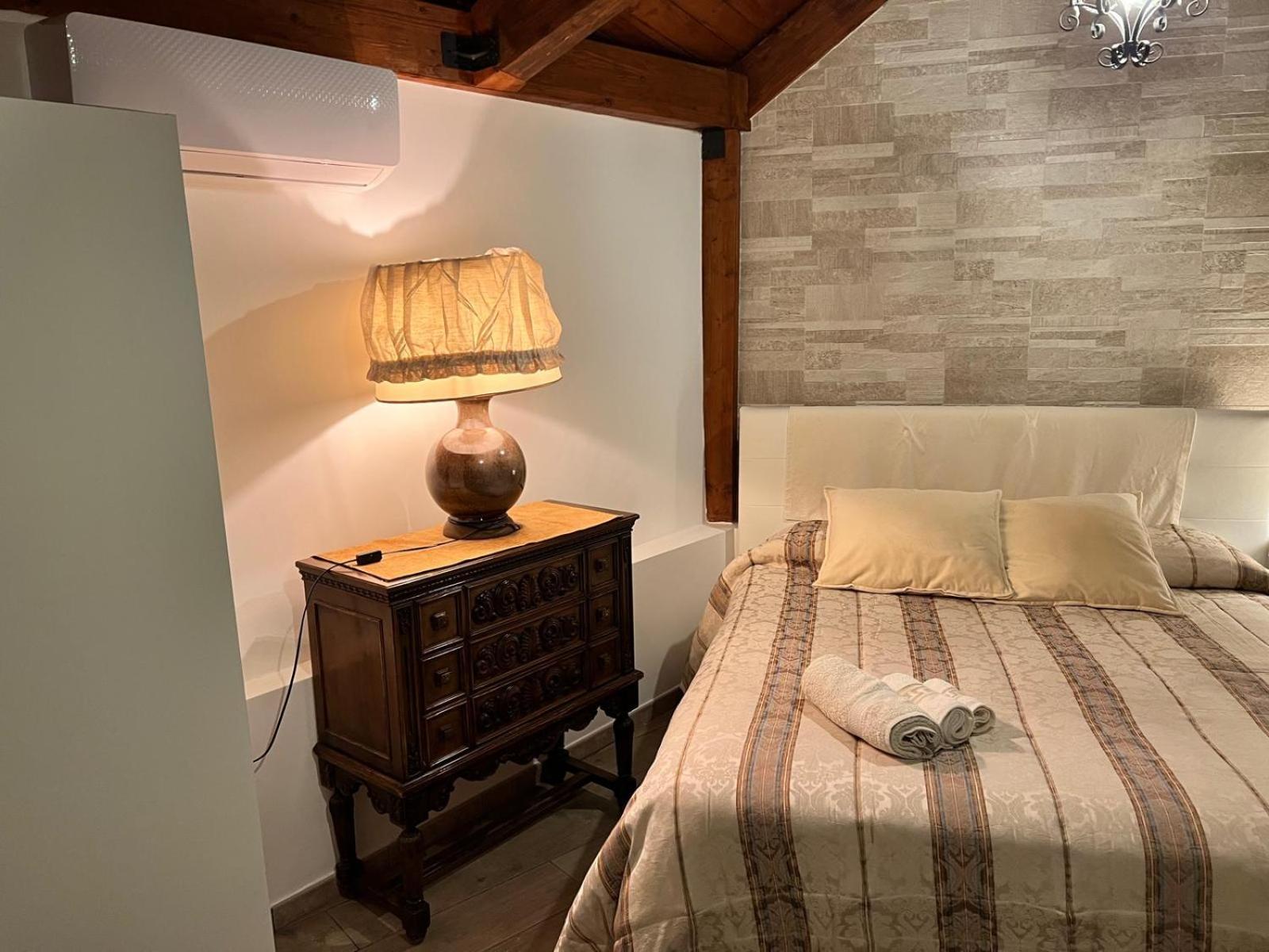 Апартаменти ***** La Casa Di Gio Кальтаніссетта Екстер'єр фото
