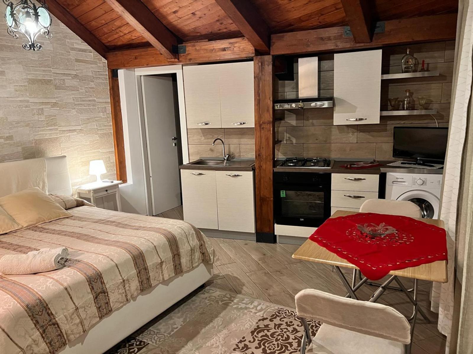 Апартаменти ***** La Casa Di Gio Кальтаніссетта Екстер'єр фото